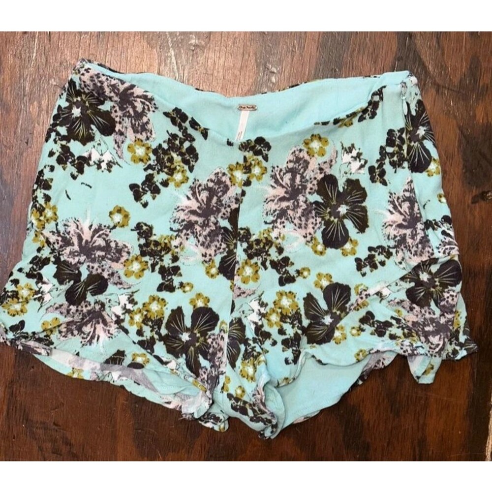 Free People Floral Shorts Size 2